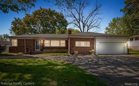 19434 EASTWOOD Drive, Harper Woods, MI 48225
