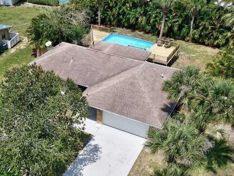 841 Carnation Drive, Sebastian, FL 32958
