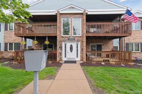 1505 HARBOUR Court, Trenton, MI 48183