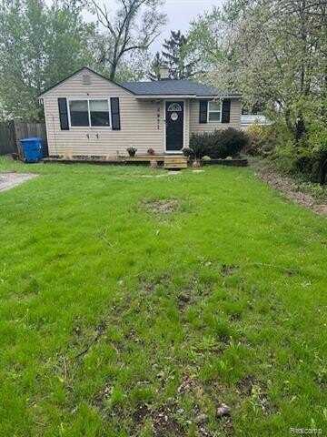 2971 CHRYSLER Avenue, Waterford, MI 48328