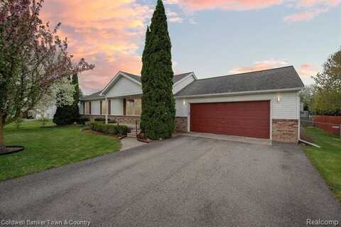 9361 SUMMERLAND Drive, Whitmore Lake, MI 48189