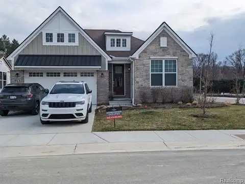 2298 Pondview Ln Lane, Troy, MI 48085
