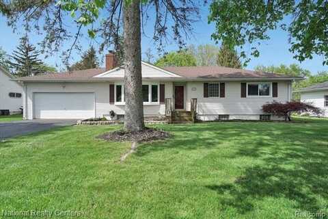 6128 NORTHRUP Drive, Waterford, MI 48329