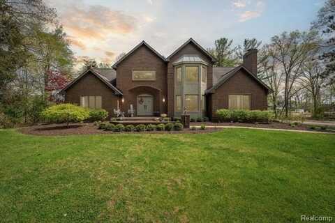 3311 MERROW Lane, Howell, MI 48843