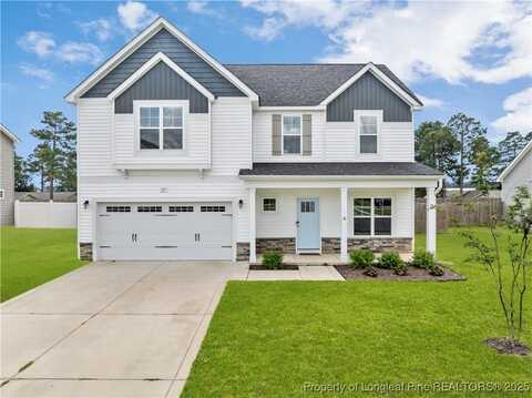 527 Weston Woods Street, Raeford, NC 28376