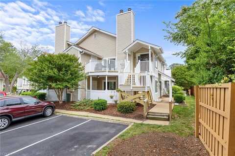 2568 Cove Point Place, Virginia Beach, VA 23454