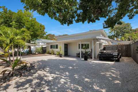 122 S Bay Harbor Drive, Key Largo, FL 33037