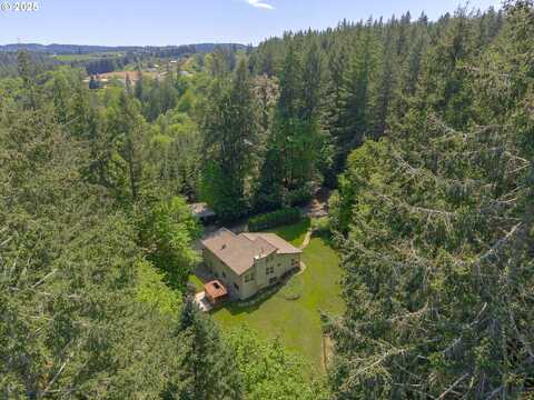 27701 SW STRAWBERRY HILL DR, Hillsboro, OR 97123