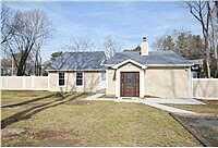 Terry, HAUPPAUGE, NY 11788