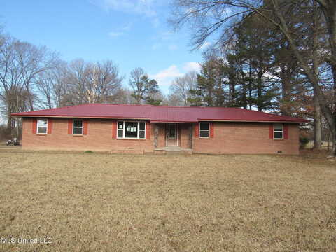 Curtis, BATESVILLE, MS 38606
