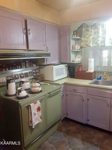 Country Club, LA FOLLETTE, TN 37766