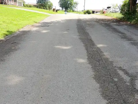 Yoakum, NEW TAZEWELL, TN 37825