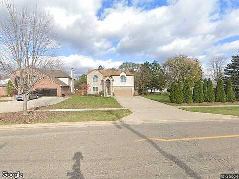 Plumbrook, STERLING HEIGHTS, MI 48312