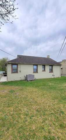 Pine, KINGSPORT, TN 37664