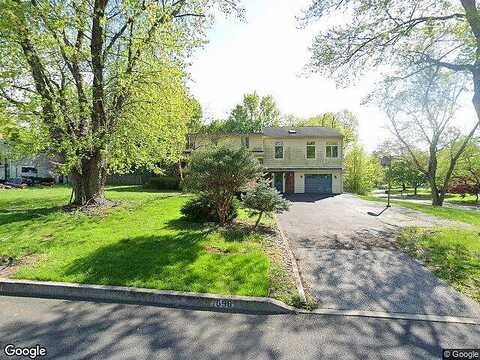 Daws, BLUE BELL, PA 19422
