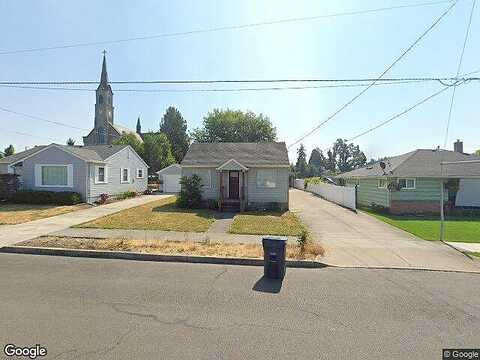 Oak, MOUNT ANGEL, OR 97362
