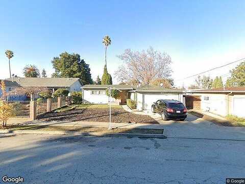 Gloria, EAST PALO ALTO, CA 94303