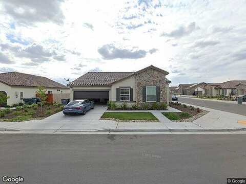 Millard, FRESNO, CA 93727