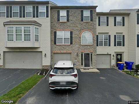Hunt Club, YORK, PA 17402