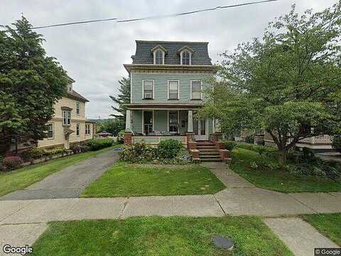 Moore, HACKETTSTOWN, NJ 07840
