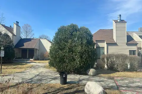 Beacon St, North Chicago, IL 60064