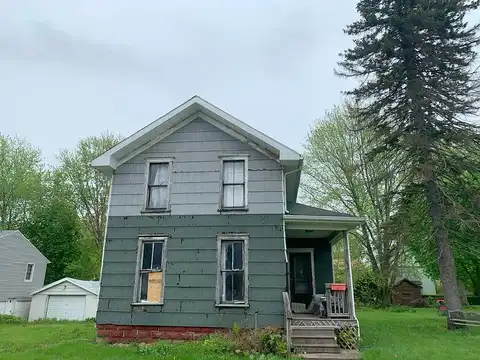Washington St, CONNEAUT, OH 44030