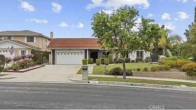 And Mckinle, Los Angeles, CA 90068