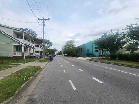 27Th, NORFOLK, VA 23517
