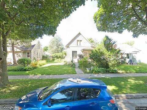 39Th, MILWAUKEE, WI 53209