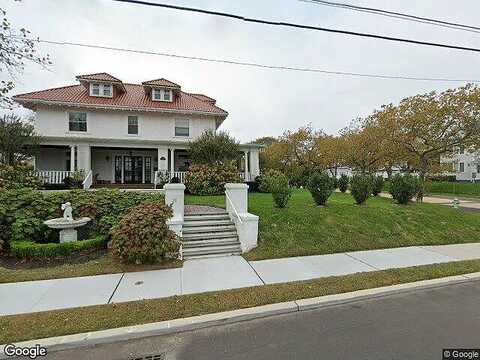 Norwood Ave S, ALLENHURST, NJ 07711