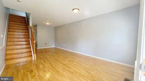 Pine, TRENTON, NJ 08638