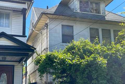 91 37 114Th Street, Richmond Hill, NY 11418