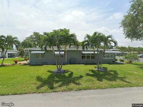 South Dr, Delray Beach, FL 33445