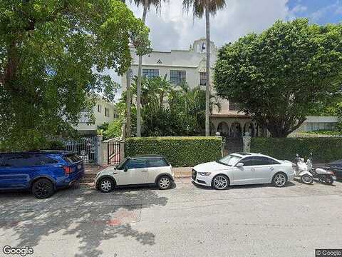 Michigan, MIAMI BEACH, FL 33139