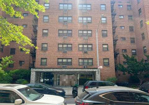 59Th Ave 4J, Corona, NY 11368