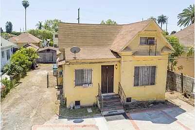 Barington And San Vicent, Los Angeles, CA 90007
