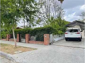Baylis, Los Angeles, CA 90006