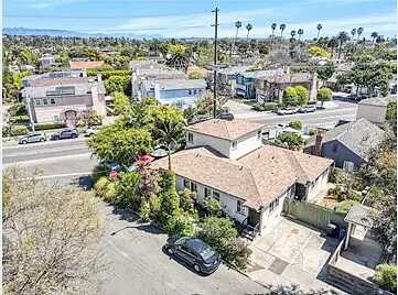 Canoga Av, Los Angeles, CA 90003