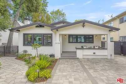 Canoga Av, Los Angeles, CA 90039