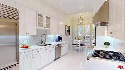 Coldwater/Mulhollan, Los Angeles, CA 90067