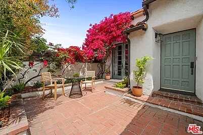 Corner Of Prosser Avenue And Ayres Avenu, Los Angeles, CA 90068