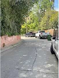 E Of White Oaks, W Of Encino, N Of Victory, S Of, Los Angeles, CA 90026