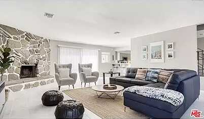 Falmouth Av, Los Angeles, CA 90068