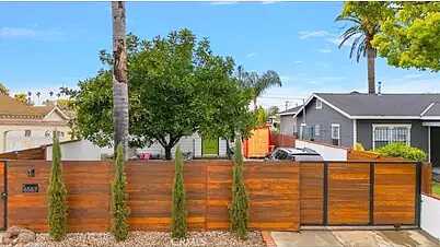 Florence &Amp; Wester, Los Angeles, CA 90043