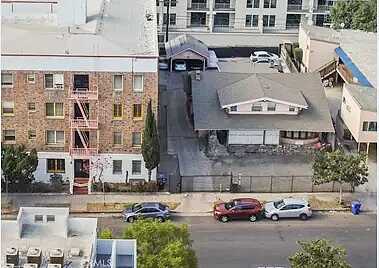 Fredonia Dr. To Skyhill Dr, Los Angeles, CA 90005