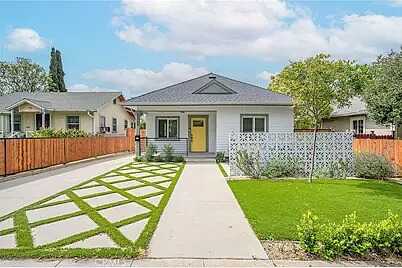 Hazeltine Av, Los Angeles, CA 90042