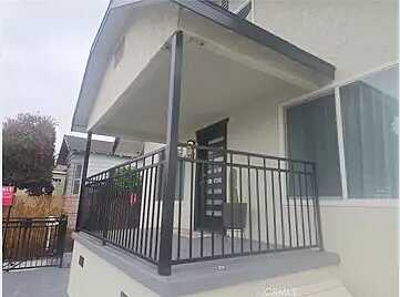 Hazeltine Av, Los Angeles, CA 90063