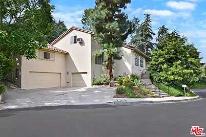 High Valley R, Los Angeles, CA 90037
