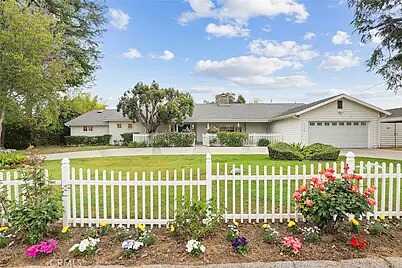 Hoove, Los Angeles, CA 90046