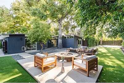 Laurel Canyo, Los Angeles, CA 90046